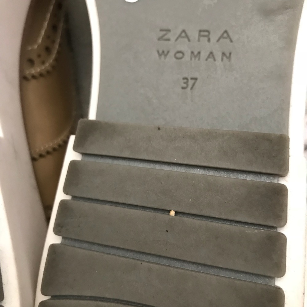 NWT ZARA GOLD PLATFORM BROUGUES IN GOLD - Picture 7 of 7